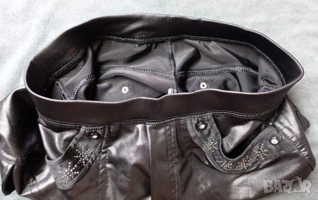 S/M къси черни кожени панталонки, снимка 10 - Къси панталони и бермуди - 37923670