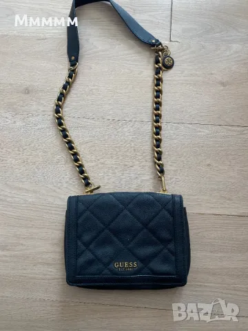 Чанта Guess, снимка 3 - Чанти - 49419253