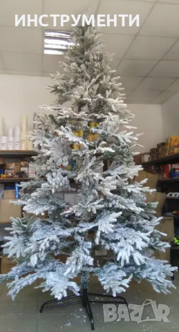 Красива коледна елха , снимка 3 - Декорация за дома - 47860962