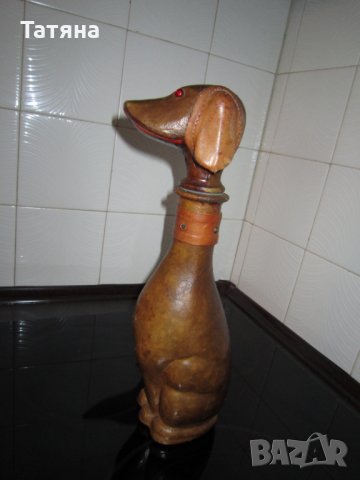  покривка;    чинии;чаши; / Коледа/; КОЖЕНО ШИШЕ –КУЧЕ; солници; метлички;