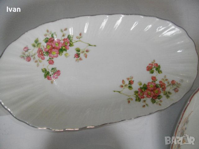 Китка-Нови Пазар-Сет/Лот Порцеланови Плата-4 бр-Голямо/Средни, снимка 7 - Чинии - 39710385