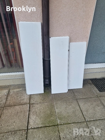 Продават се дъски за стелажи 