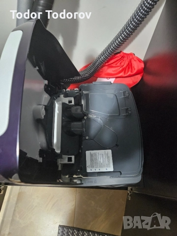 Bosch BWD41720- прахосмукачка за мокро и сухо почистване(СЪСТОЯНИЕ ОТЛИЧНО!!!), снимка 6 - Прахосмукачки - 52714132