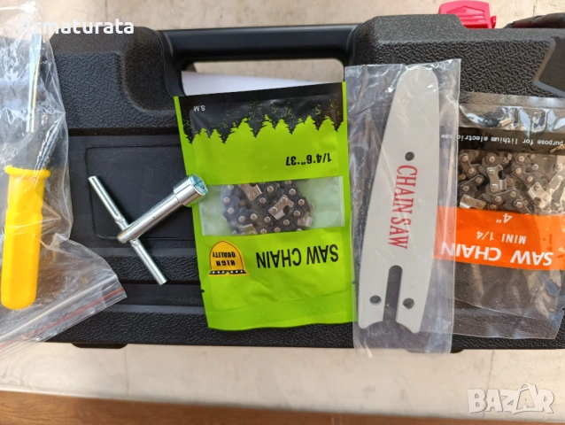 Акумулаторна резачка с 2 батерии, снимка 4 - Моторни триони/резачки - 54020218