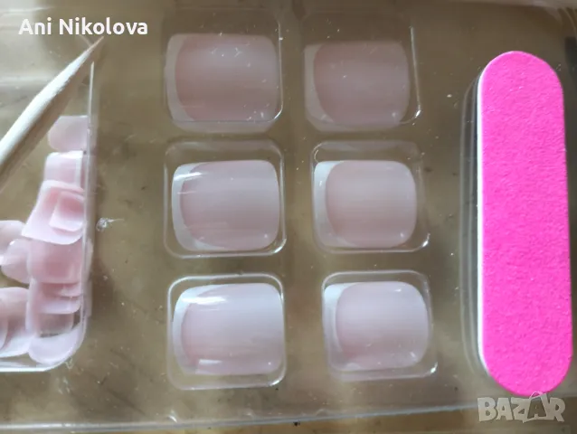 Комплект за изкуствен маникюр, снимка 4 - Декоративна козметика - 50422370