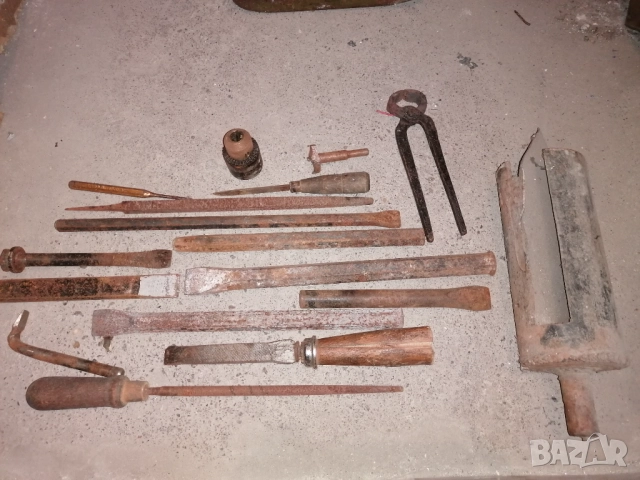 Инструменти