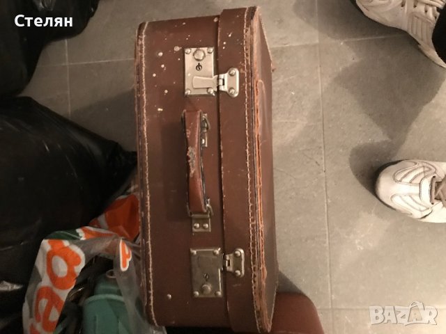 Продавам руска шевна машина, снимка 4 - Шевни машини - 36697076