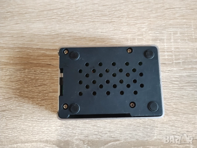Raspberry Pi 3B+ 1GB Flirc Case 32GB MicroSD, снимка 12 - Работни компютри - 52508736