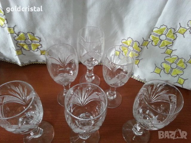 Кристални чаши за вино , снимка 4 - Антикварни и старинни предмети - 42136712