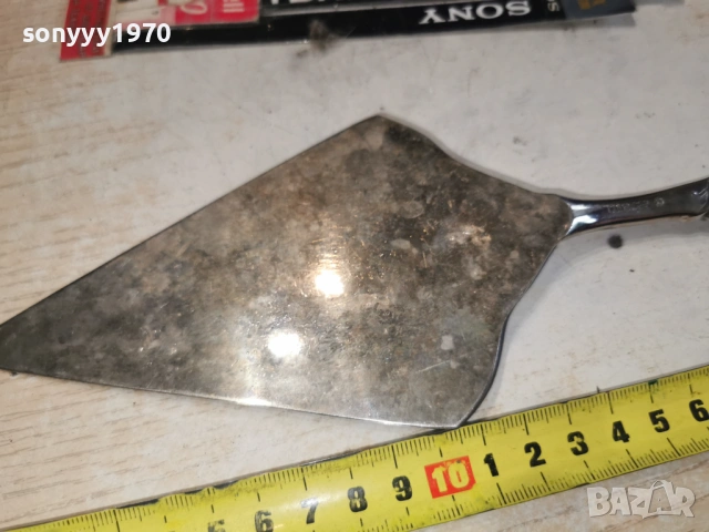 РЕТРО ЛЪЖИЦА ЗА ТОРТА 2303261924LCHERY1, снимка 9 - Антикварни и старинни предмети - 53950670