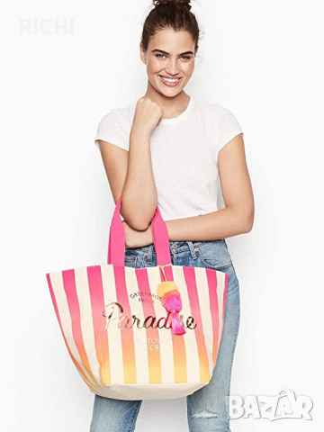 Victoria Secret Greetings From Paradise нова чанта, снимка 8 - Чанти - 36382561