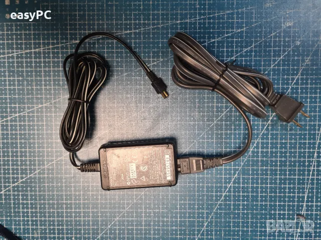 Оригинален захранващ адаптер SONY AC-LS5 4.2V 1.5A, снимка 2 - Батерии, зарядни - 49619442