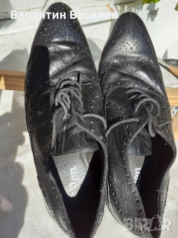 Спортни маркови обувки №43