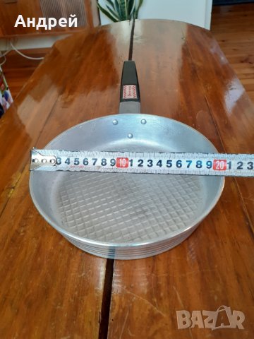 Стар алуминиев тиган Веселка, снимка 3 - Други ценни предмети - 31748252