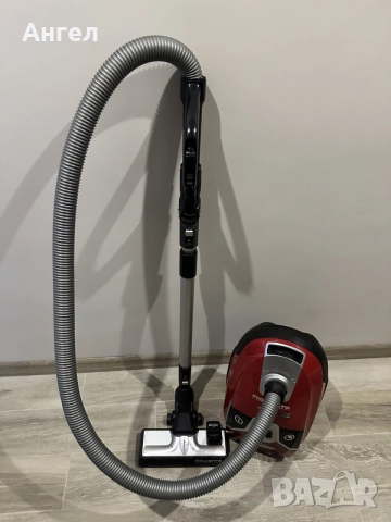 Прахосмукачка Rowenta Silence Force Compact 750W