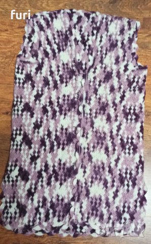 Продавам ръчно плетени елеци 6 броя , снимка 5 - Елеци - 37287913