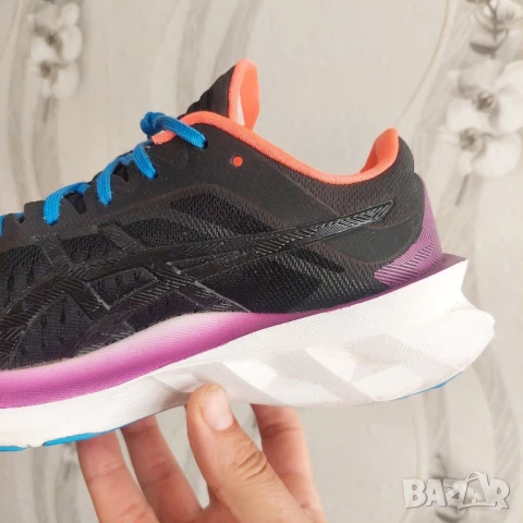 маратонки ASICS Novablast номер 40 , снимка 12 - Маратонки - 50799503