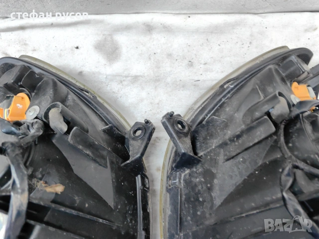 Оригинални фарове Мазда 2  Mazda 2, снимка 6 - Части - 53326459