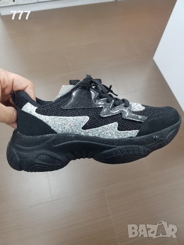 обувки , снимка 4 - Дамски ежедневни обувки - 44203338