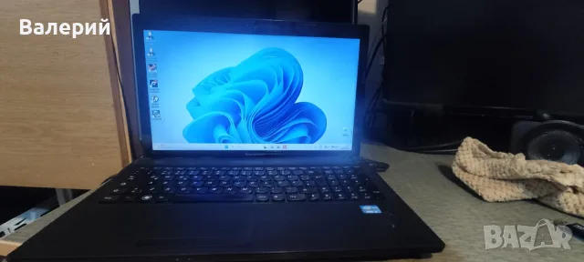 Надежден и бърз лаптоп Lenovo i5 / 8GB RAM / 240GB SSD + 650GB HDD / Офис, Обучение и Игри, снимка 2 - Лаптопи за работа - 55741279