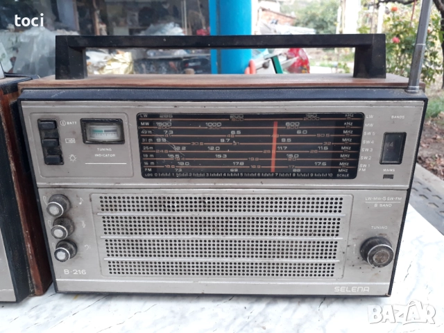 Две Ретро радиота Селена, снимка 3 - Радиокасетофони, транзистори - 51899370
