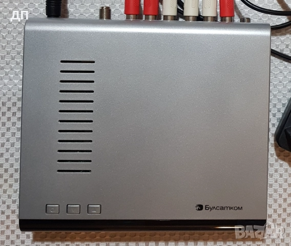 Цифров сателитен приемник