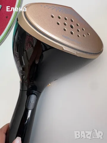 Вертикална ютия PHILIPS Series 7000 STH7060/80, 1500W, 0.2l, черно-златно, снимка 5 - Ютии - 55739324