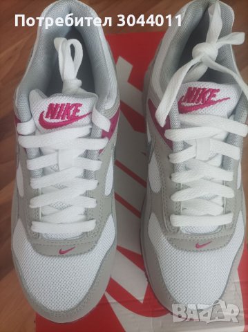 Нови оригинални маратонки Nike, снимка 3 - Маратонки - 37942346