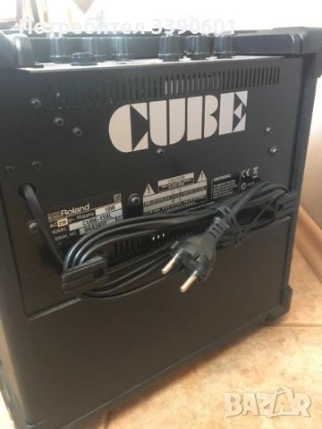 Roland Cube 15XL усилвател за китара перфектен, снимка 3 - Ресийвъри, усилватели, смесителни пултове - 54365878
