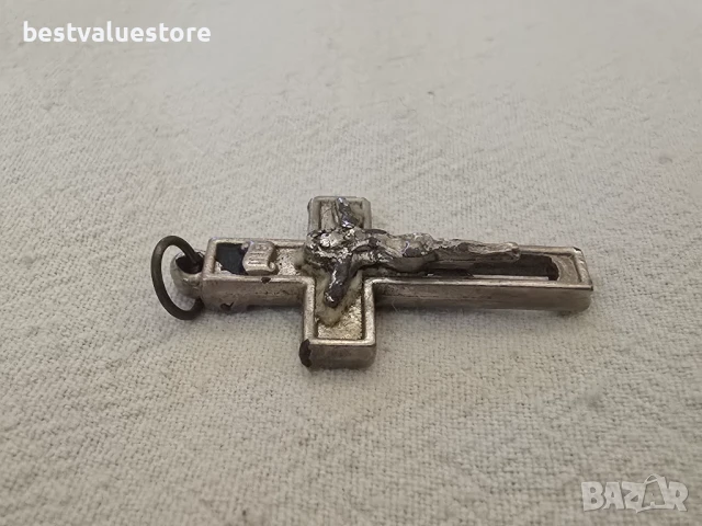 Метален Кръст С Разпнатия Христос, снимка 3 - Колиета, медальони, синджири - 51224615
