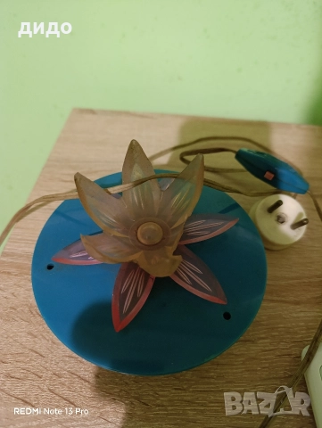 Руска, нощна лампа- водна лилия 