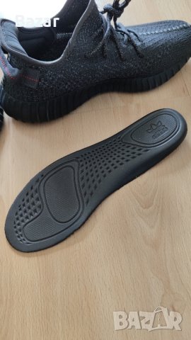 Adidas Yeezy Boost 350 V2 Reflective Black Нови Оригинални Обувки Размер 43 Номер Маратонки , снимка 3 - Маратонки - 42799024