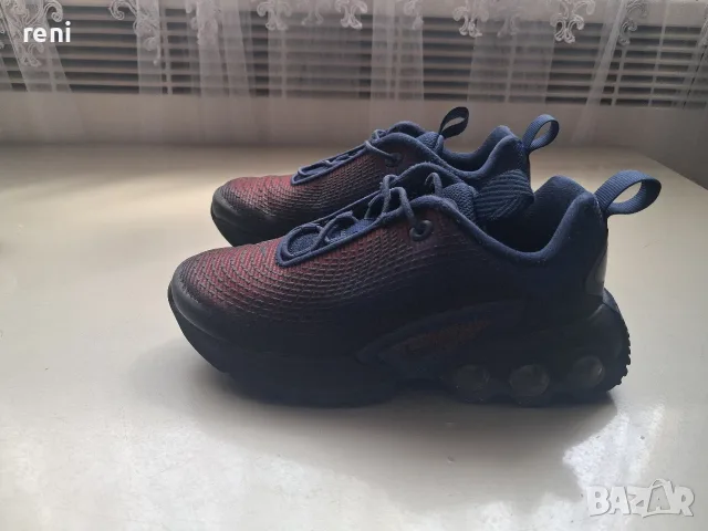маратонки на nike air max