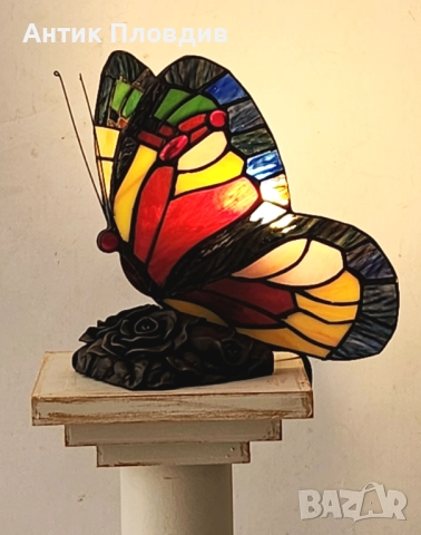 Лампа Tiffany стил – червена пеперуда