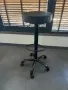 Бар стол на колелца с черна основа + доставка и 2г гаранция, снимка 6