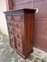 Класически дървен шкаф с две врати, снимка 3