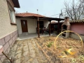 Едноетажна къща в село Войводово, област Хасково , снимка 15