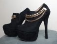 Черни велурени обувки на висок ток и платформа, снимка 1 - Дамски обувки на ток - 38267448
