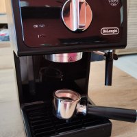 Продавам: Кафемашина DELONGHI ECP 31.21 15 bar, 1,100 ml (в гаранция), снимка 3 - Кафемашини - 40616325