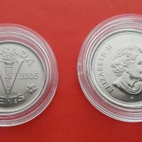 Лот от 2 броя нециркулирали монети- Канада 5 и  25 цента 2005 година, снимка 1 - Нумизматика и бонистика - 38595464
