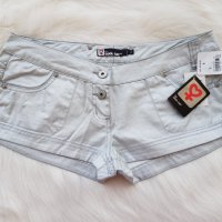 Нови сребристи къси панталони размер Л , снимка 7 - Къси панталони и бермуди - 29307965