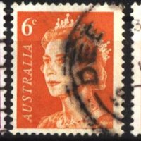 Клеймовани марки Кралица Елизабет II 1966 и 1971 от Австралия, снимка 1 - Филателия - 37970974