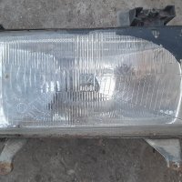 Фар Десен БОШ за Ауди 80 Б2 1984г / Audi 80 B2 1984y, снимка 1 - Части - 39960061