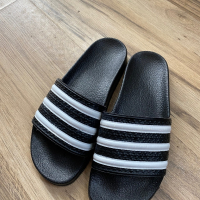 Оригинални черни чехли adidas Adilette ! 36 н, снимка 4 - Чехли - 44795764