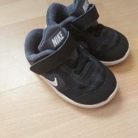 Nike, снимка 3 - Детски маратонки - 29669526