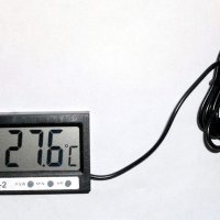 Електронен термометър с часовник за кола- квадратен, снимка 2 - Аксесоари и консумативи - 31979465