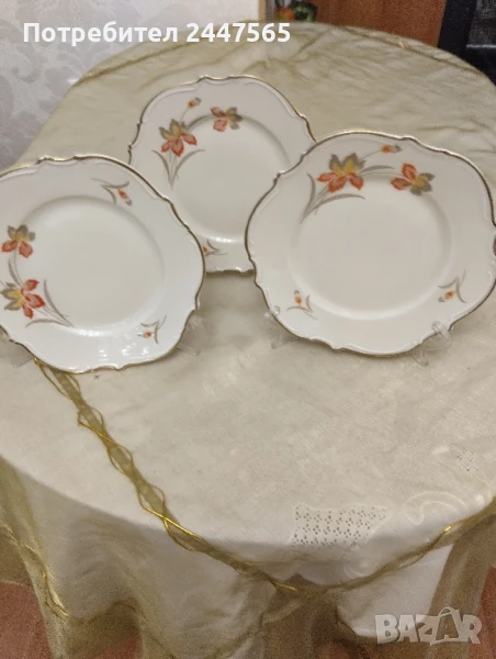 Антикварни порцеланови чинии, снимка 1