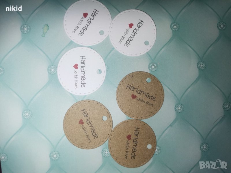 20 бр кръгли Handmade with love Тагове табелки етикети картонени за подаръци ръчна изработка украса, снимка 1
