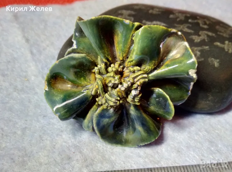 СТАРА ФЛОРАЛНА РЕТРО БРОШКА АРТ КЕРАМИКА РЪЧНА ХУДОЖЕСТВЕНА ИЗРАБОТКА на СБХ Маркирана 40786, снимка 1