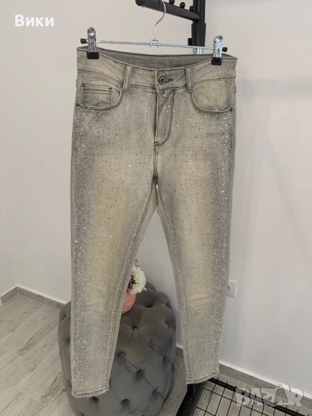 Дънки с камъни в размер XS, снимка 1